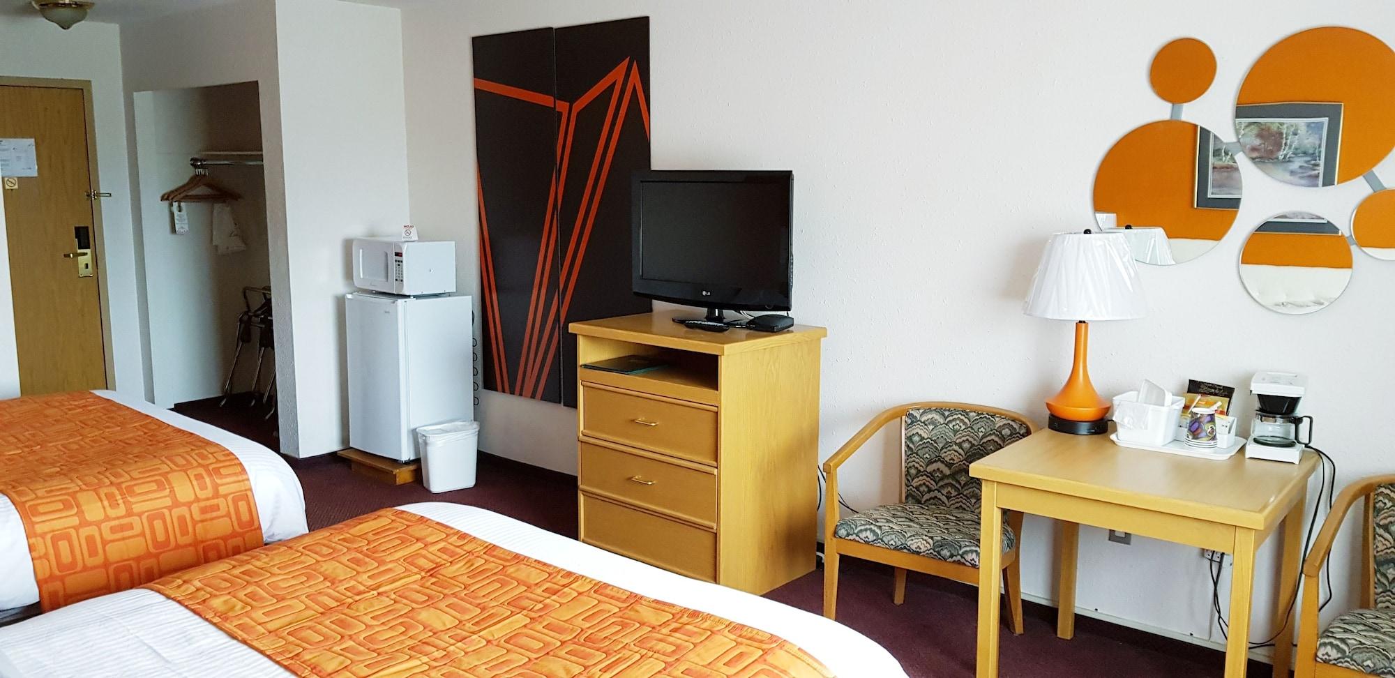 Howard Johnson By Wyndham Fort St. John מראה חיצוני תמונה