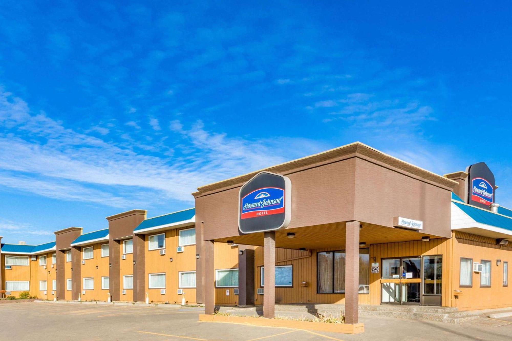 Howard Johnson By Wyndham Fort St. John מראה חיצוני תמונה