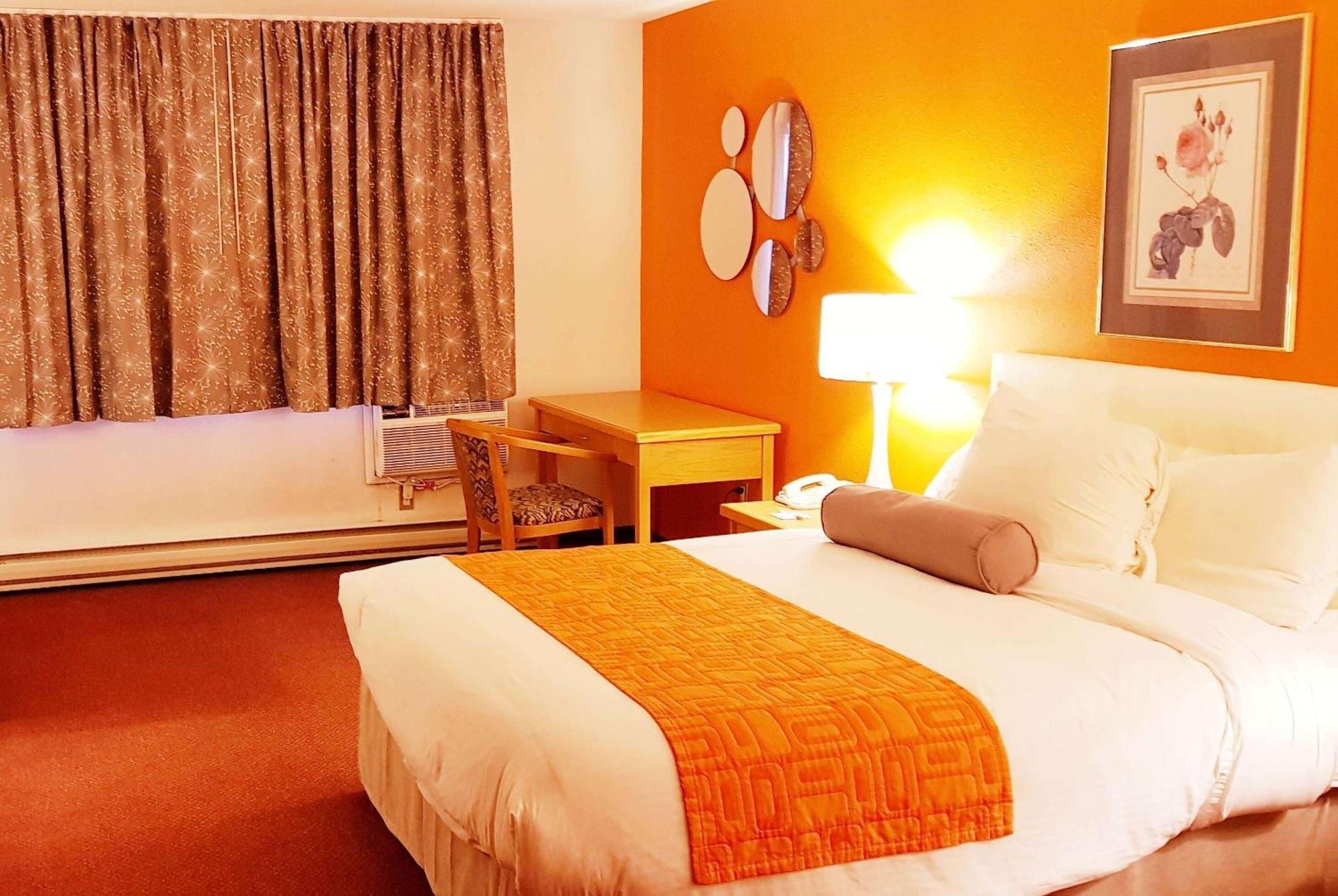 Howard Johnson By Wyndham Fort St. John מראה חיצוני תמונה
